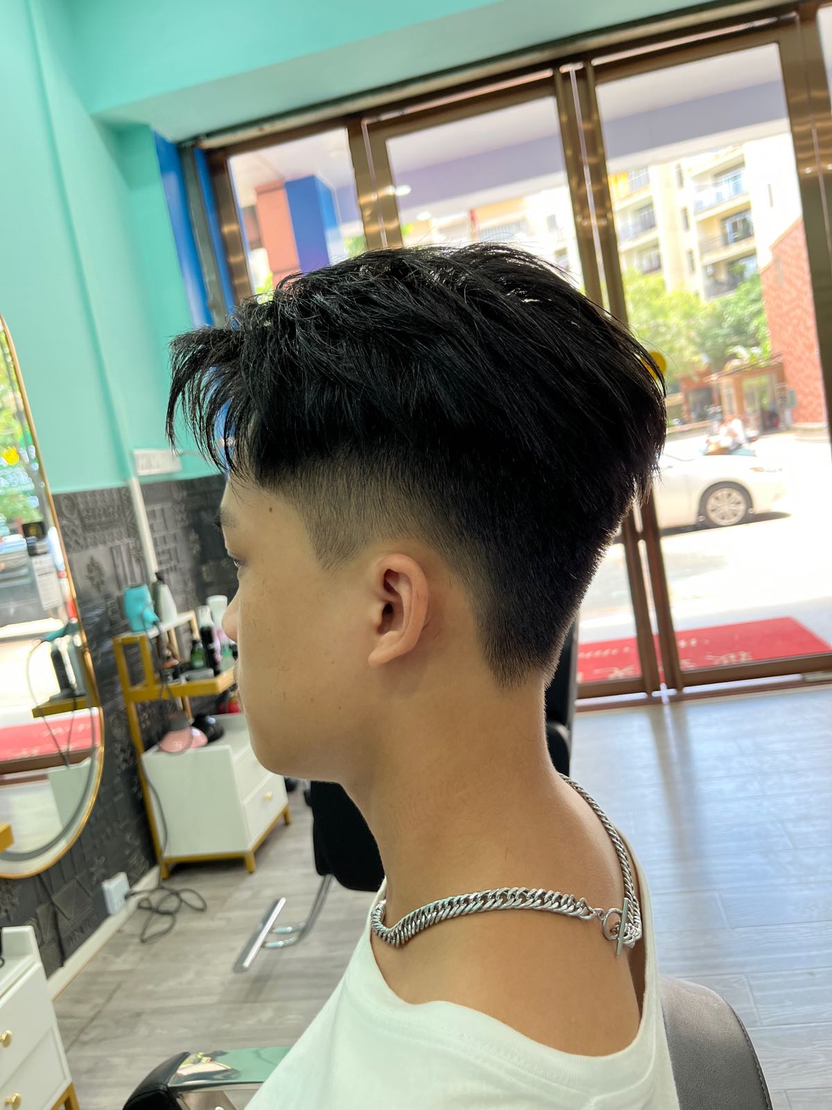 初见发型工作室(车站西路店)