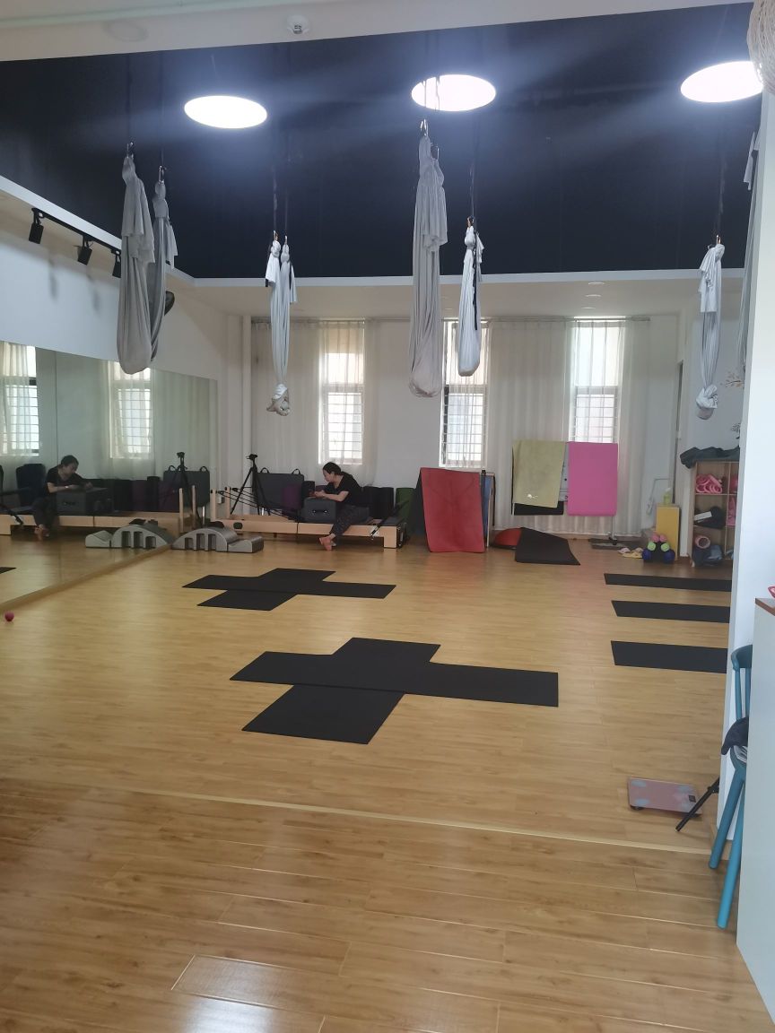 每日爆汉汗瑜时光瑜伽普拉提