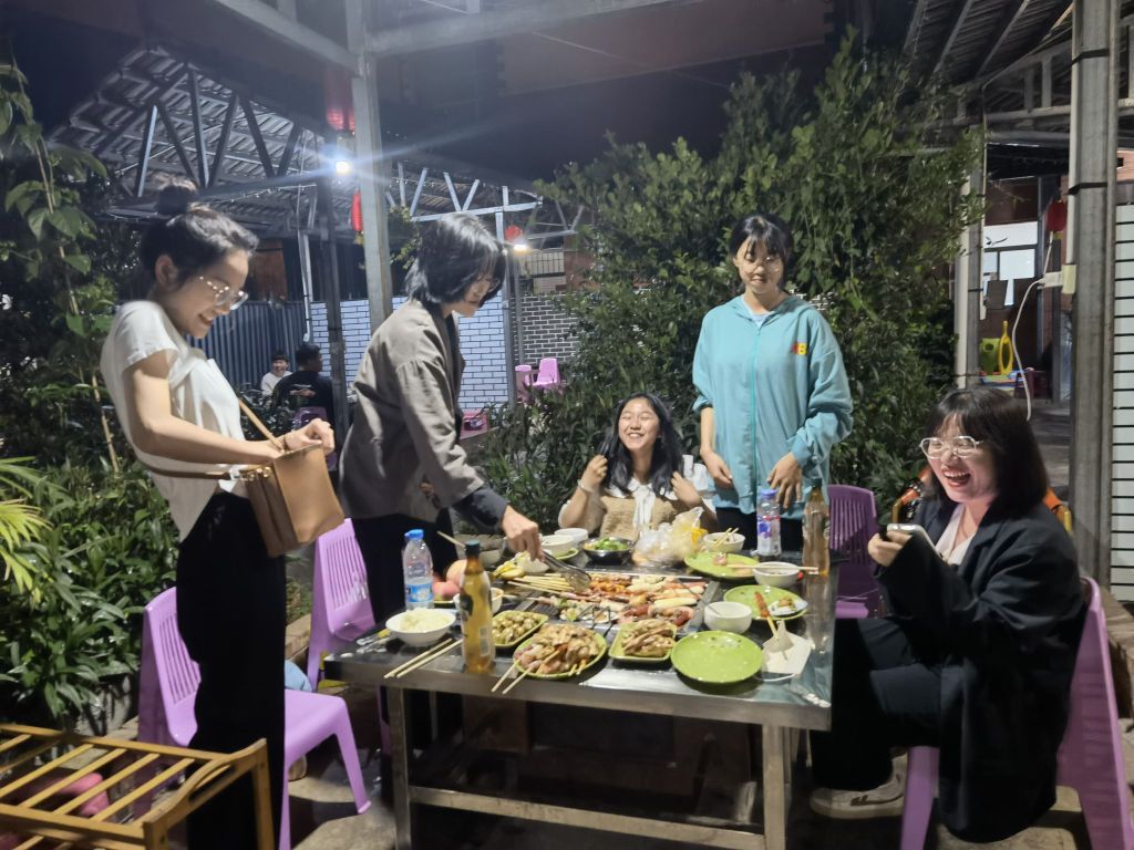 金芒果自助烧烤店