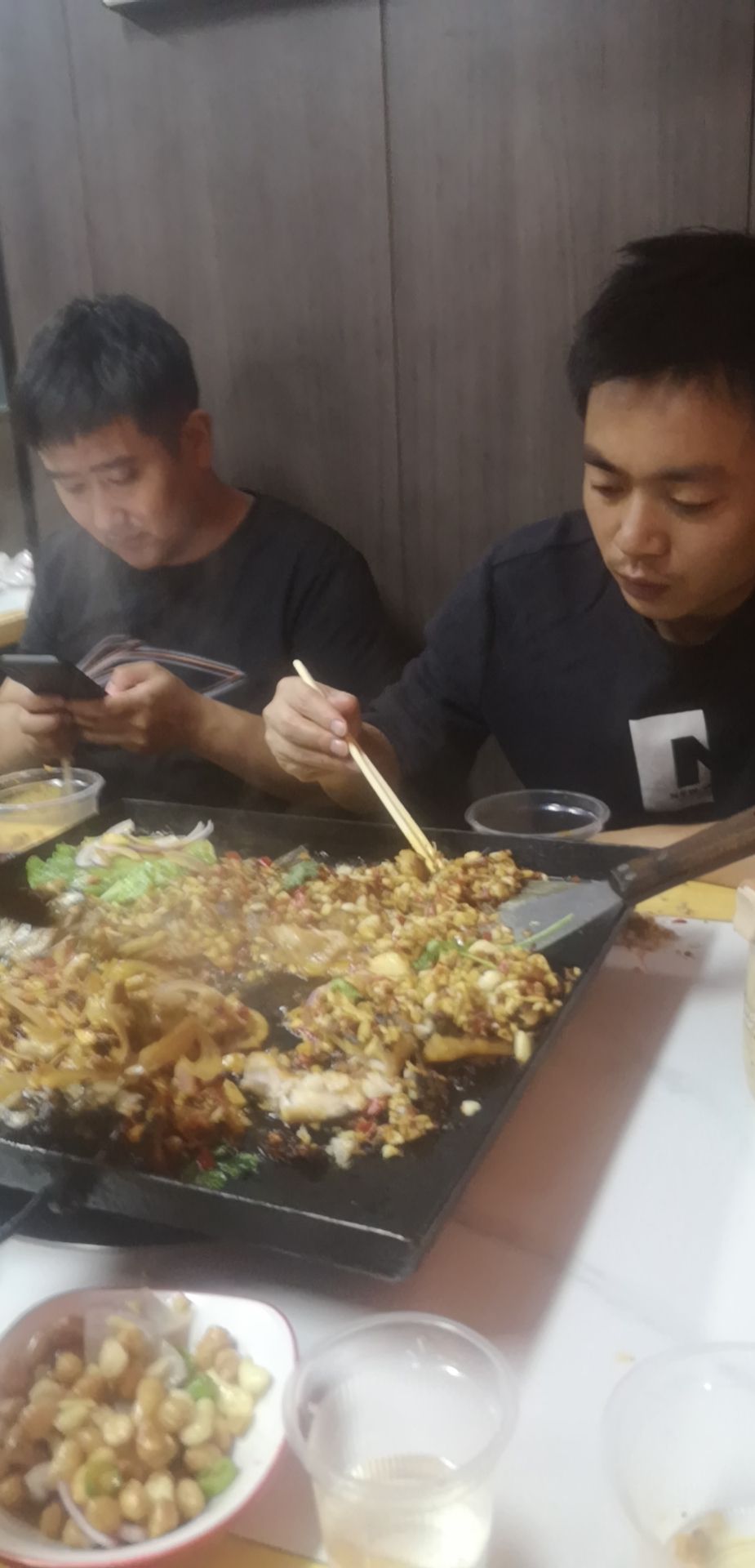 臃掳媳妇丑铁板烧(东湖雅居店)