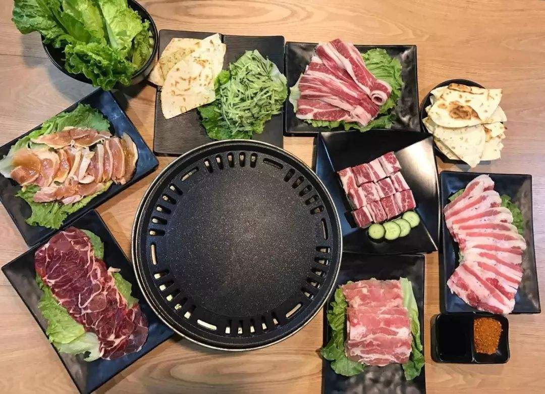 龙先生碳火烤肉