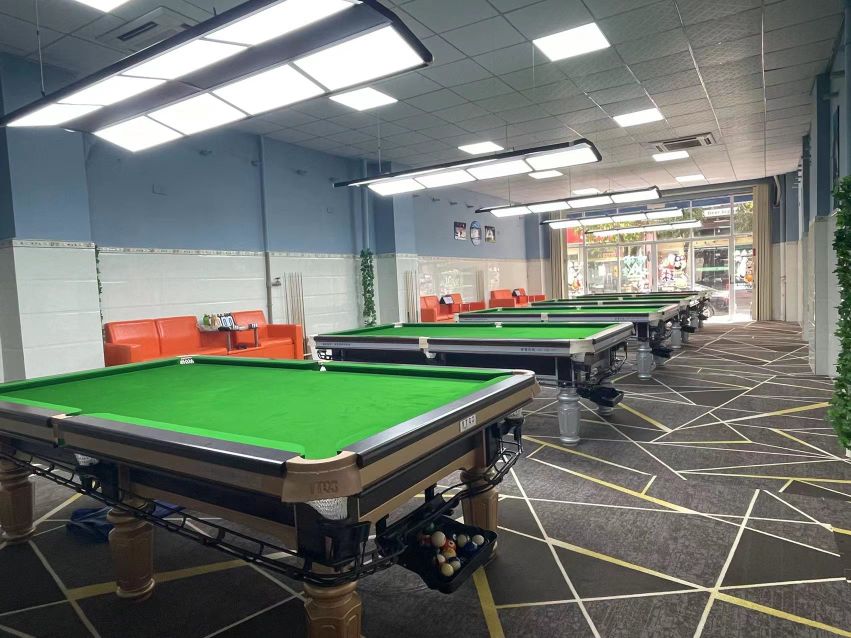 银腿乔氏台球厅