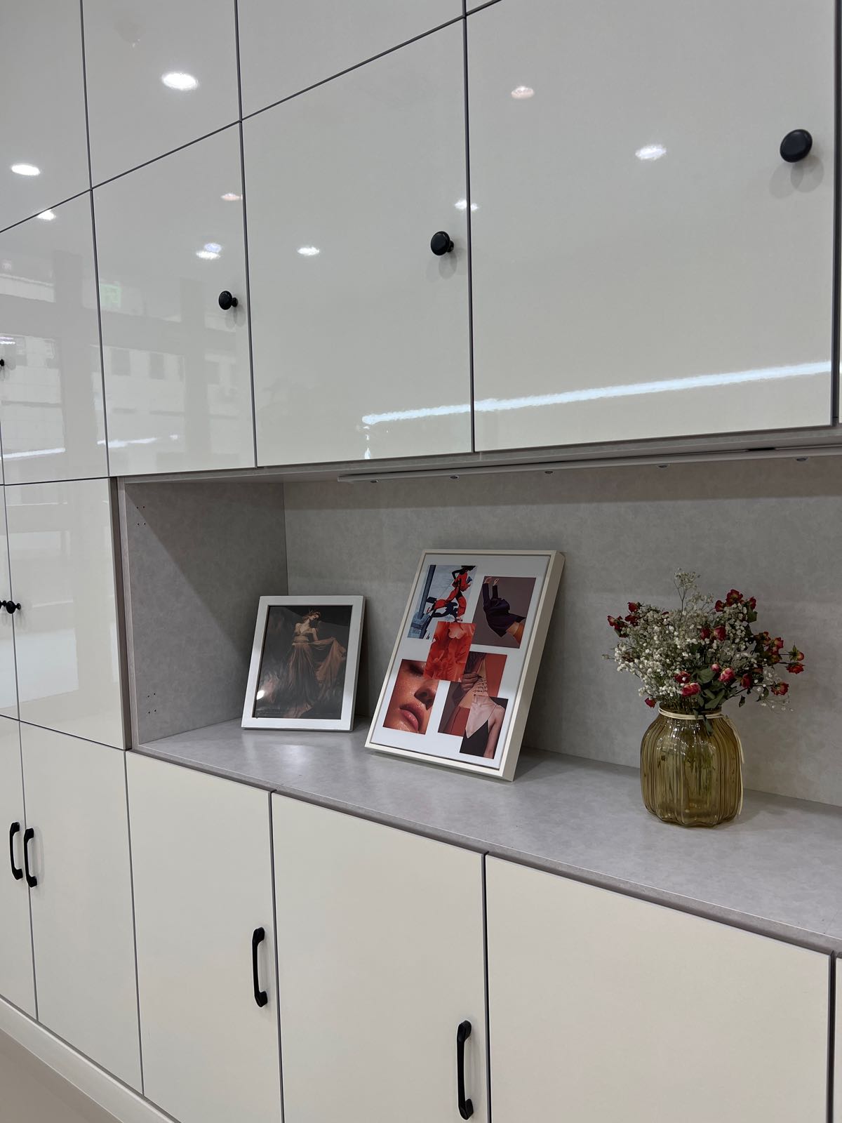 KT MAKEUP(新丝路商业广场店)