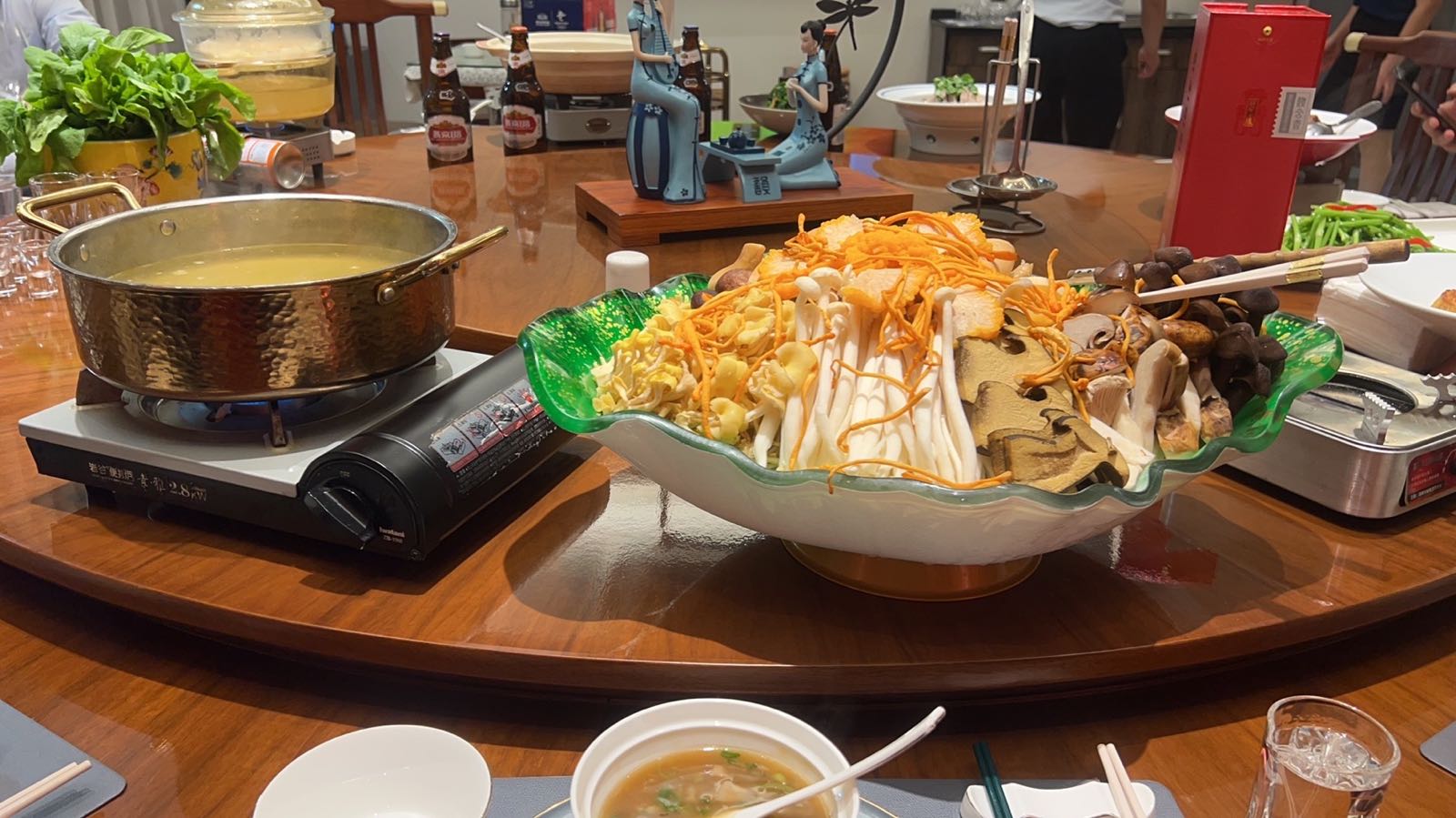 西胡小龙院悦宴