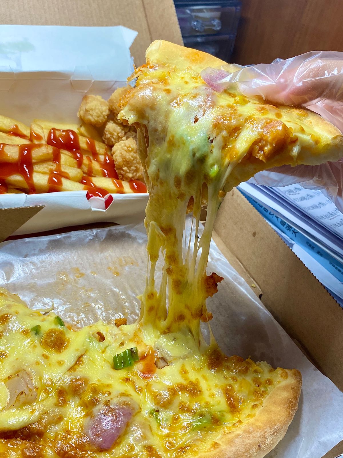 与三只熊披萨(观音桥店)