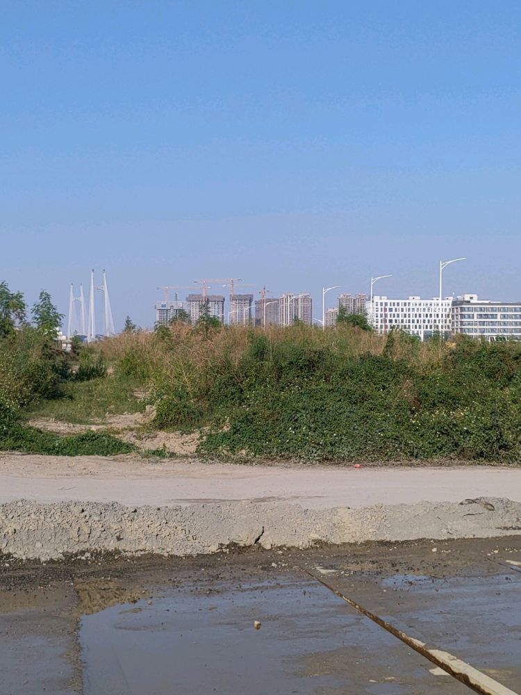 地上停车场-出入口