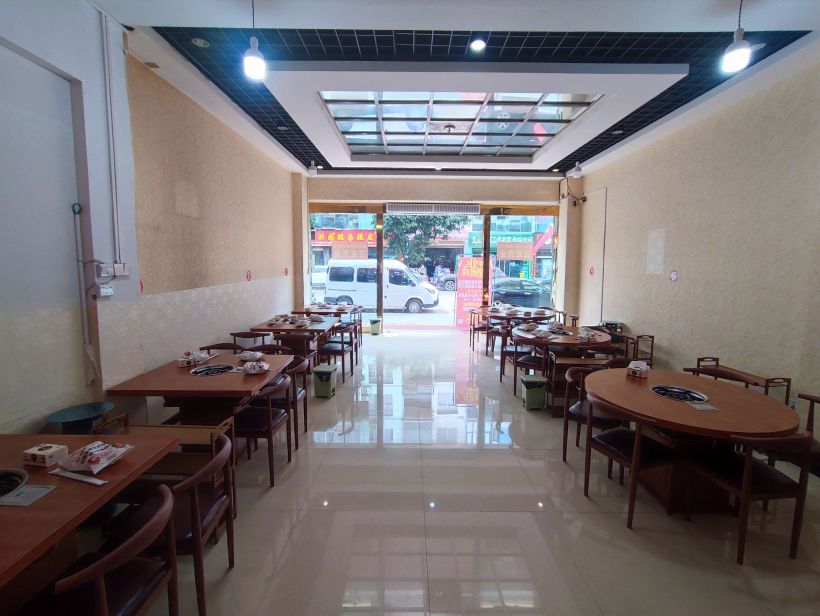 富源老张酸菜猪脚火锅泰康店(十二组团店)
