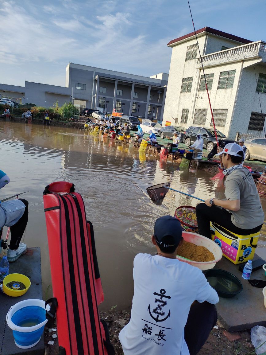 粤渔钓鱼场