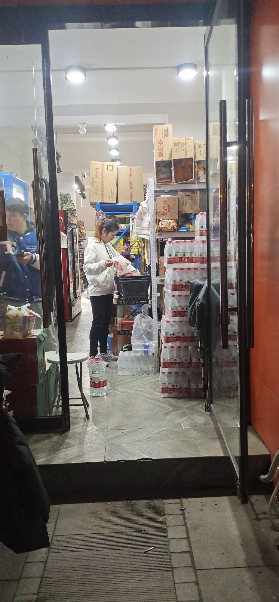 优仓大便利店