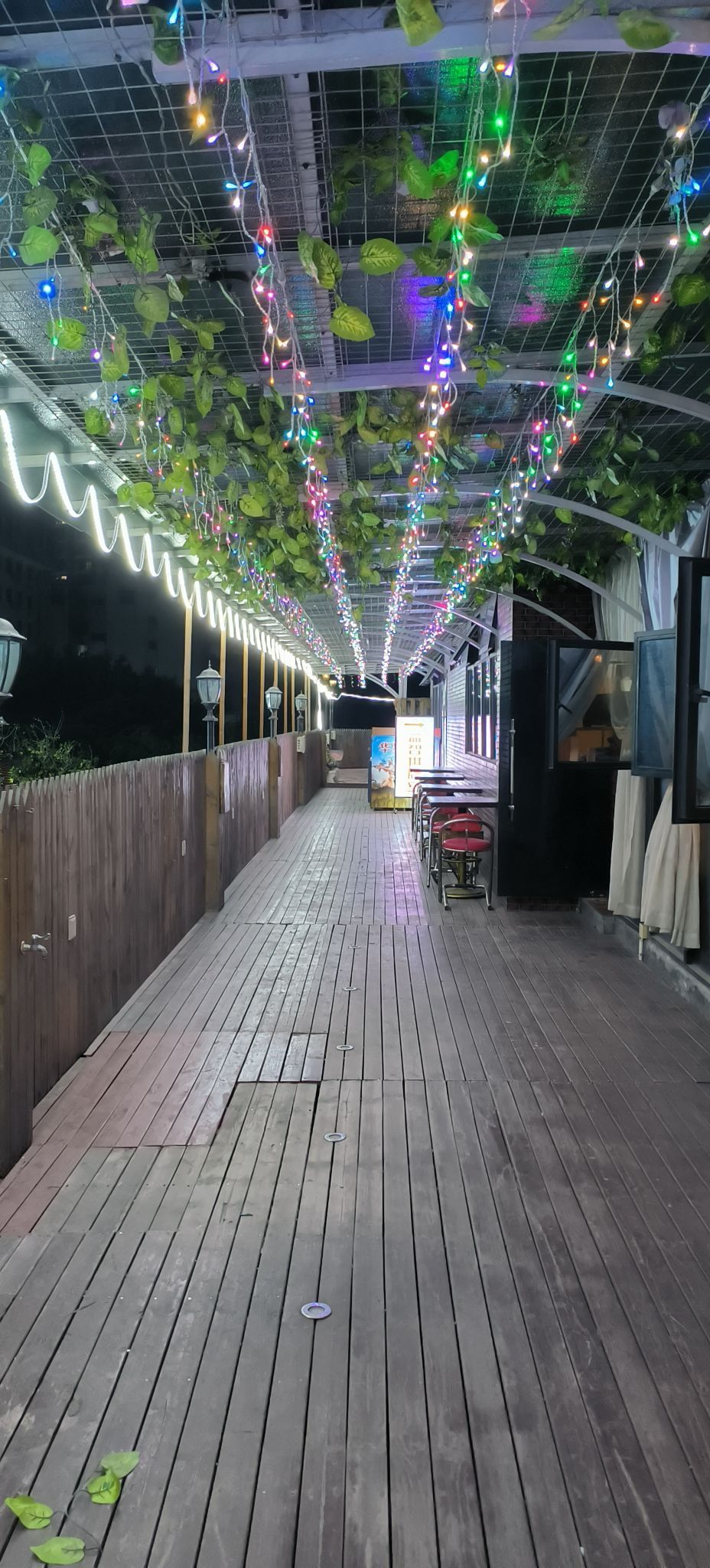 益智共享棋牌室茶室(华星网咖店)