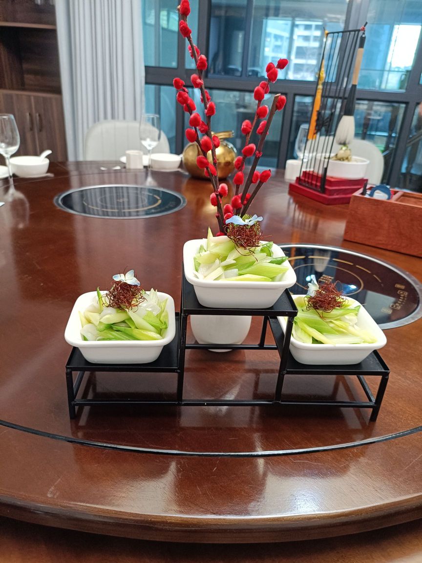 鲜锅乐小酒馆(山水豪庭店)