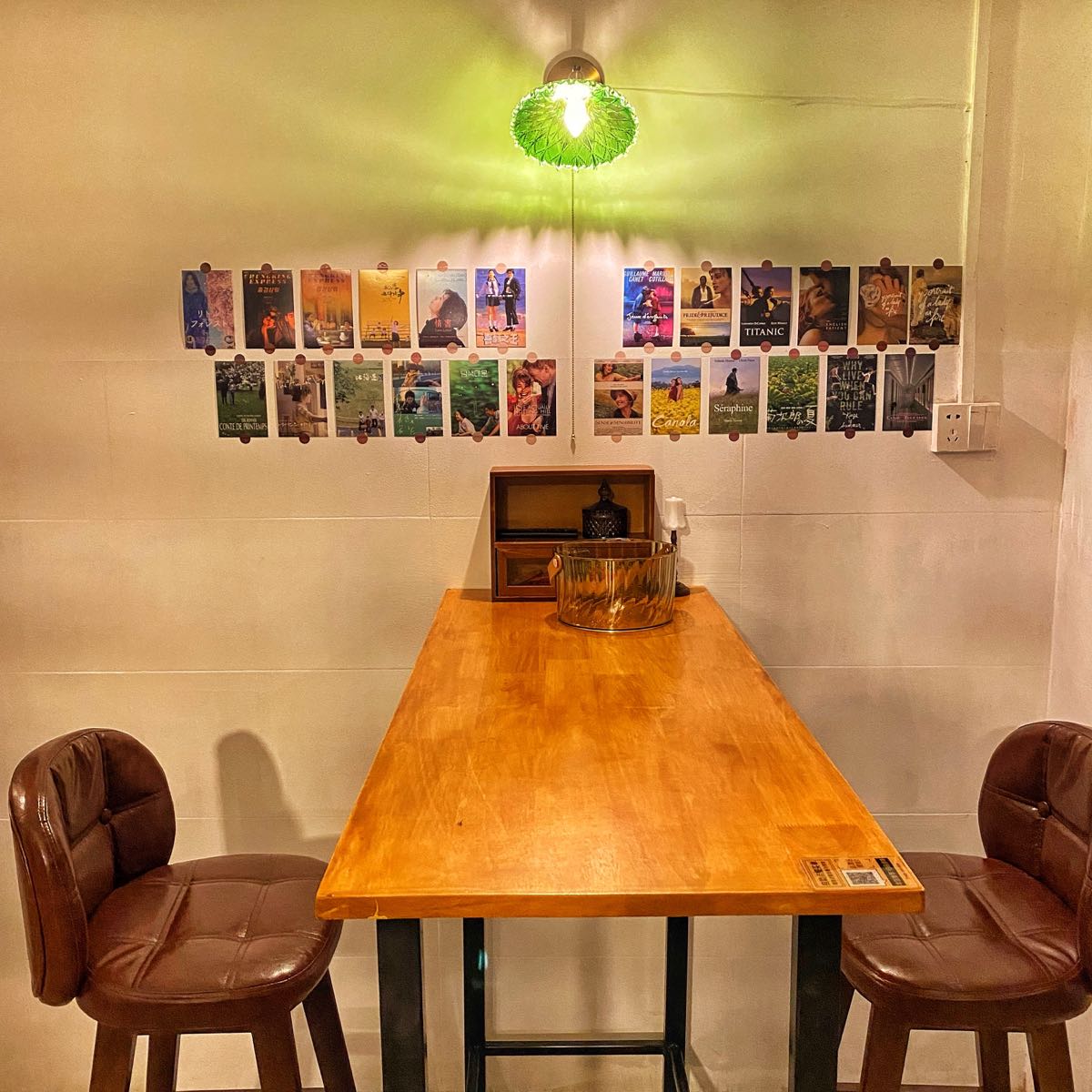 提钱退休四海钱隆酒业红酒馆(江南世家店)