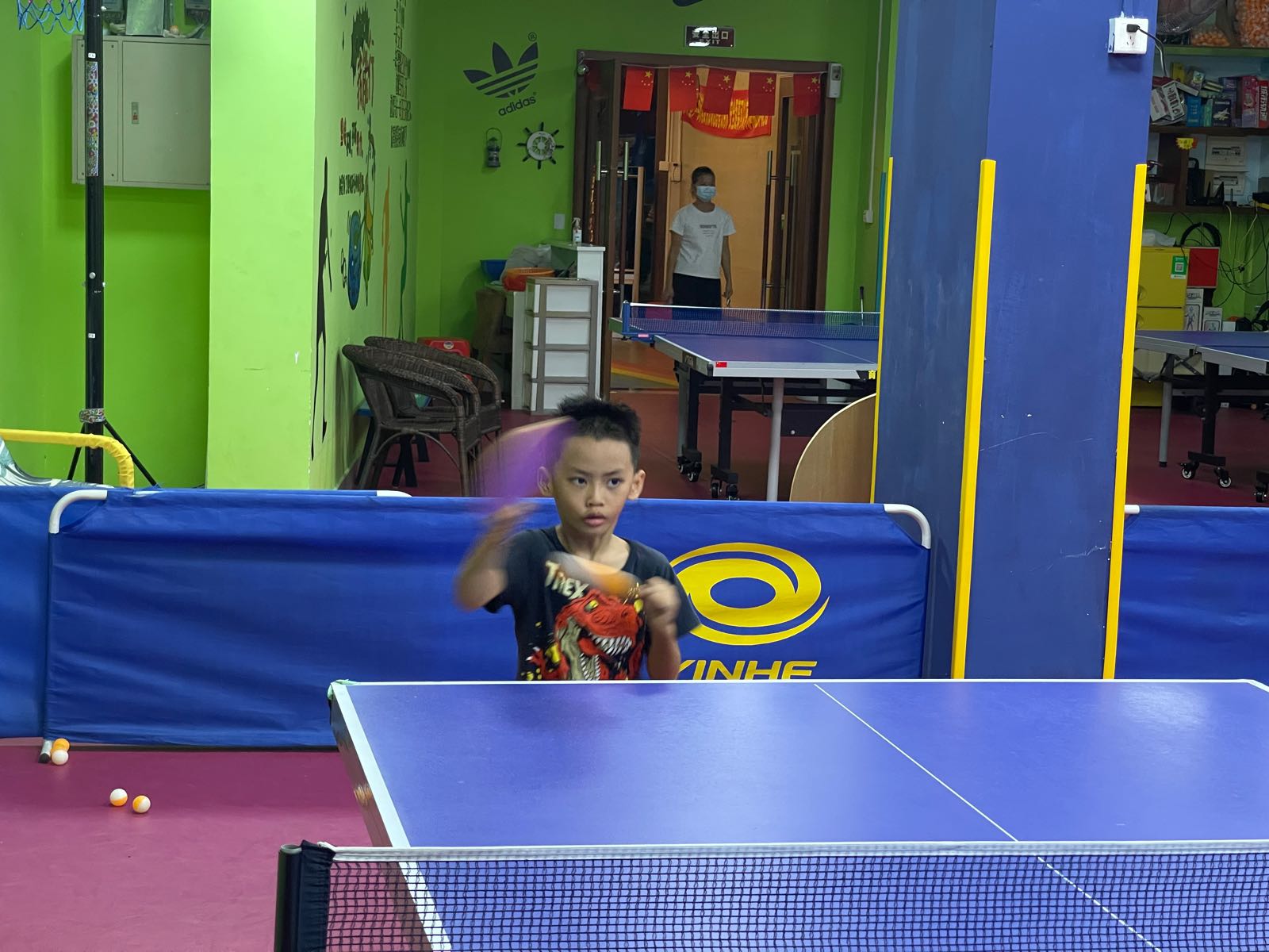 育星乒乓球馆