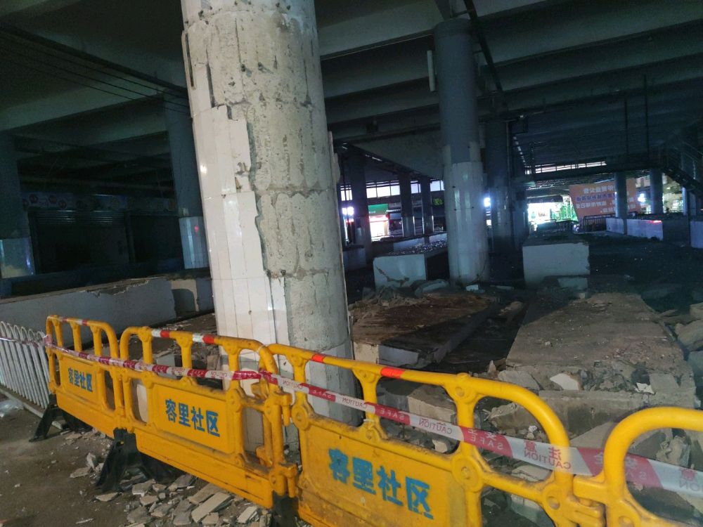 烧鹅华烧鹅档(容里店)