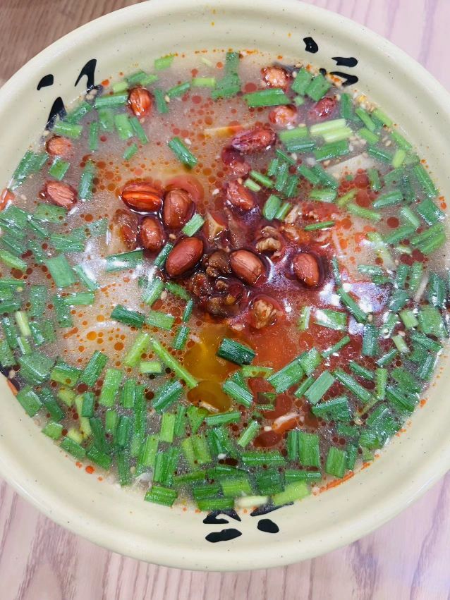四季米线混沌