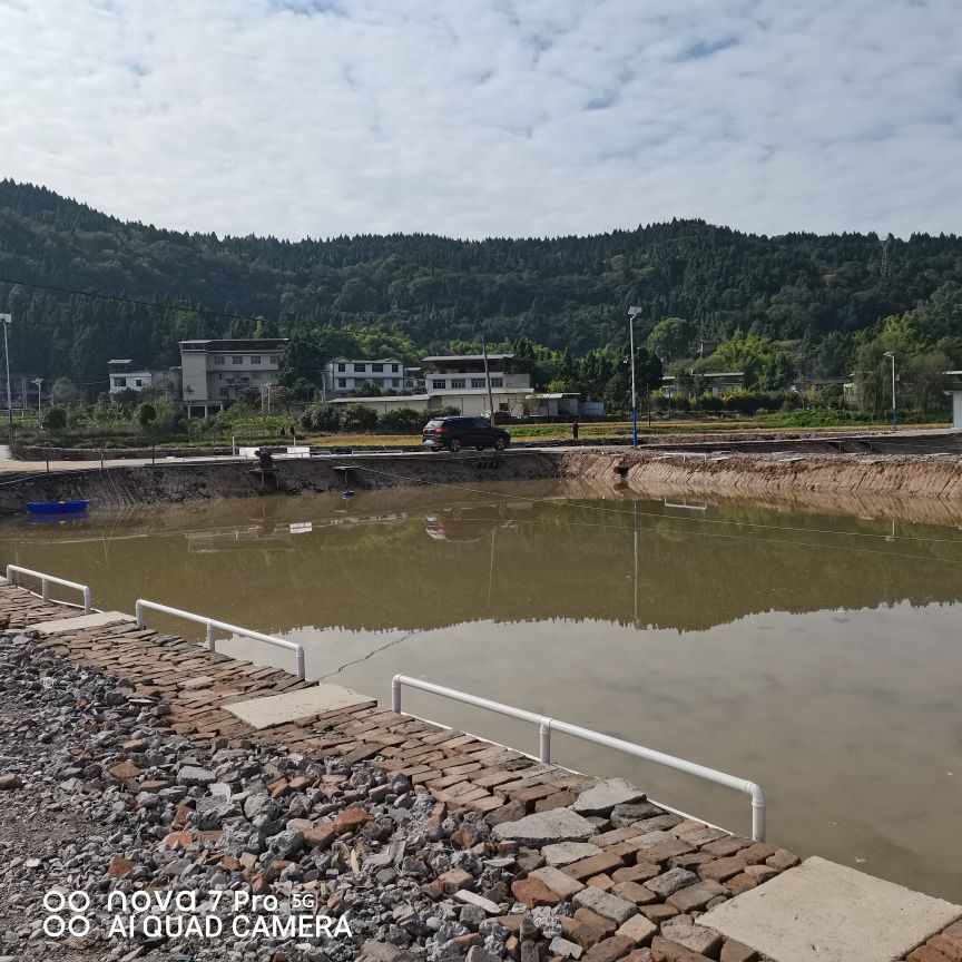 阆中七里垂钓园
