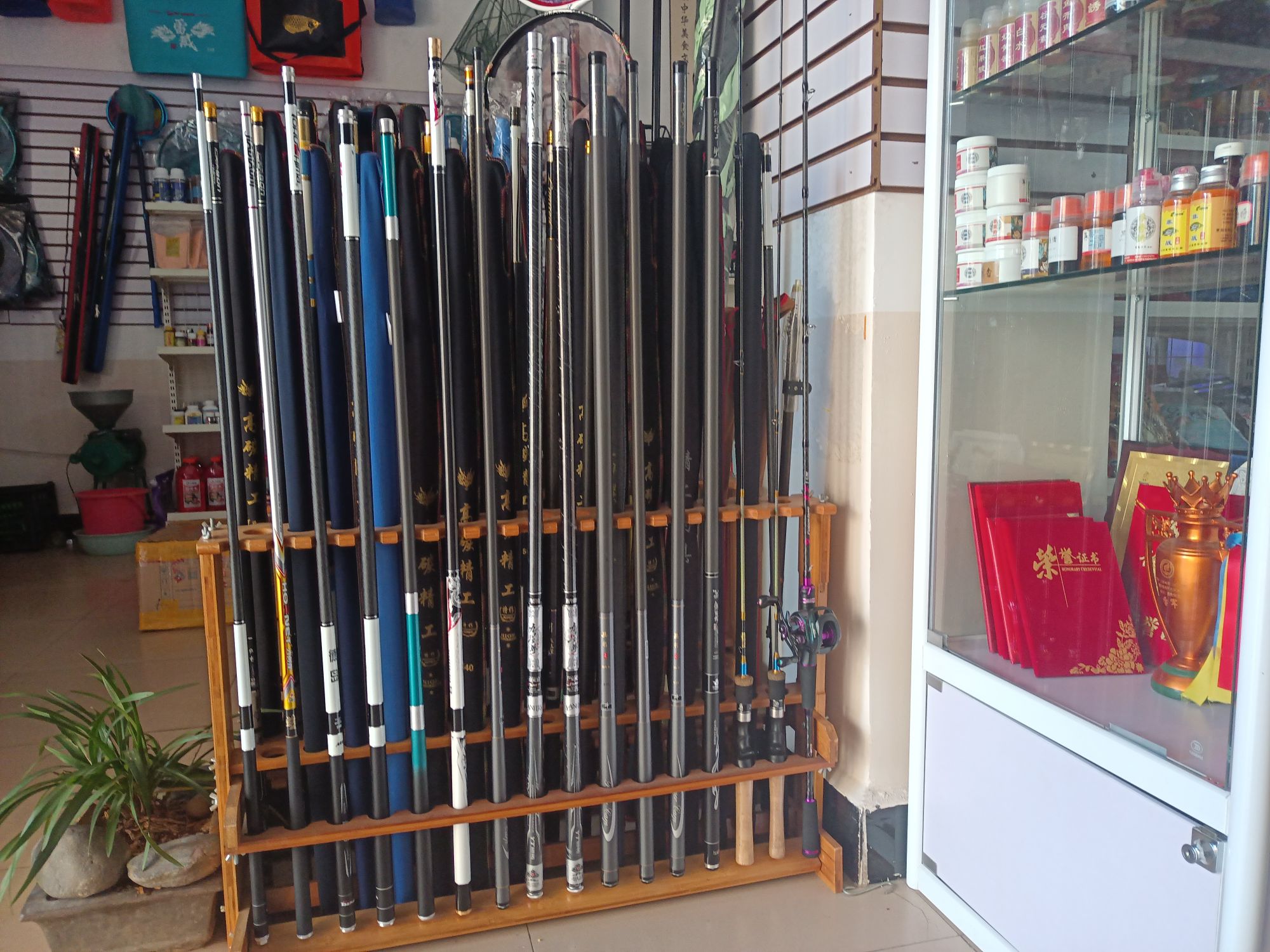 江湖钓具(凤麟街店)