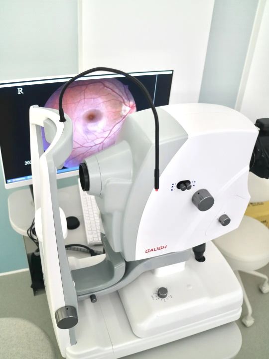 俊能视猫小鹰眼科诊所(三盛国际中心店)