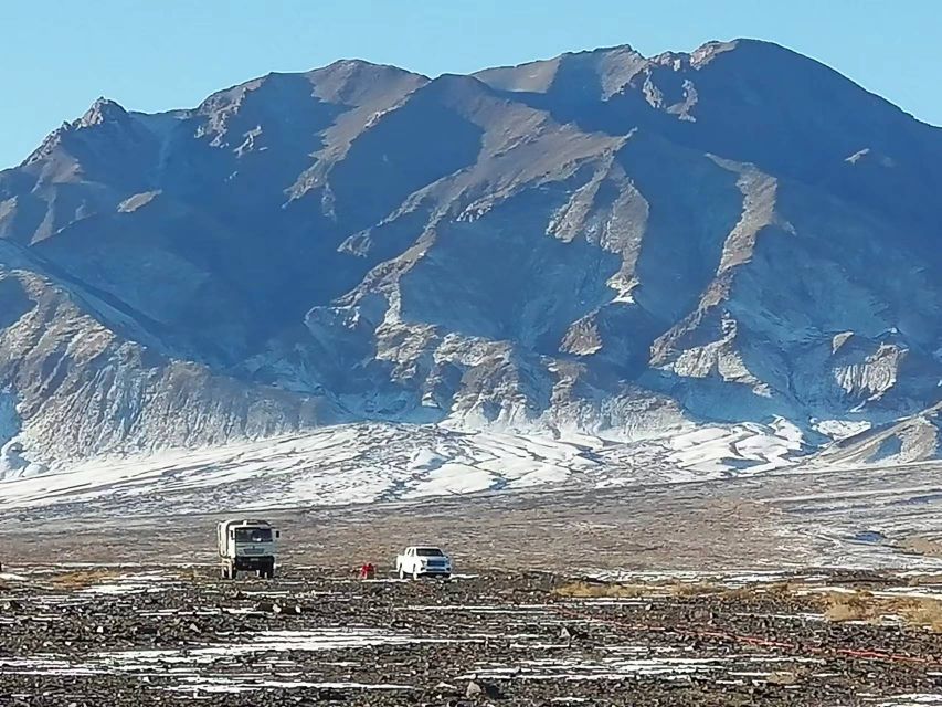 岔哈泉村