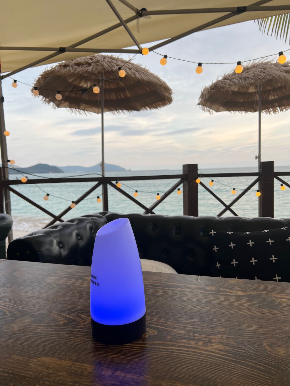 大东海献蚝海上餐吧(大东海270度海景店)