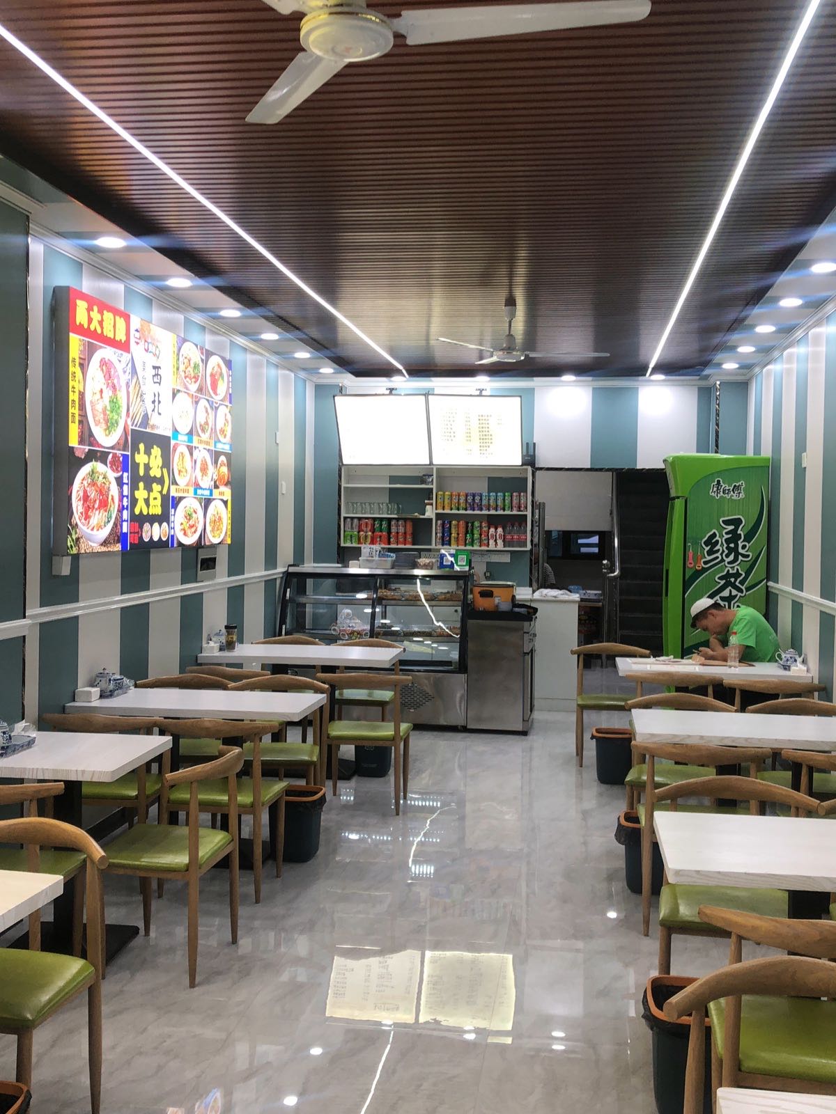 清真有奴思中国兰州正宗牛肉拉面