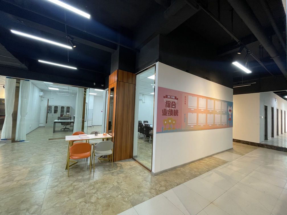 玉林市鸿仁传媒科技有限公司