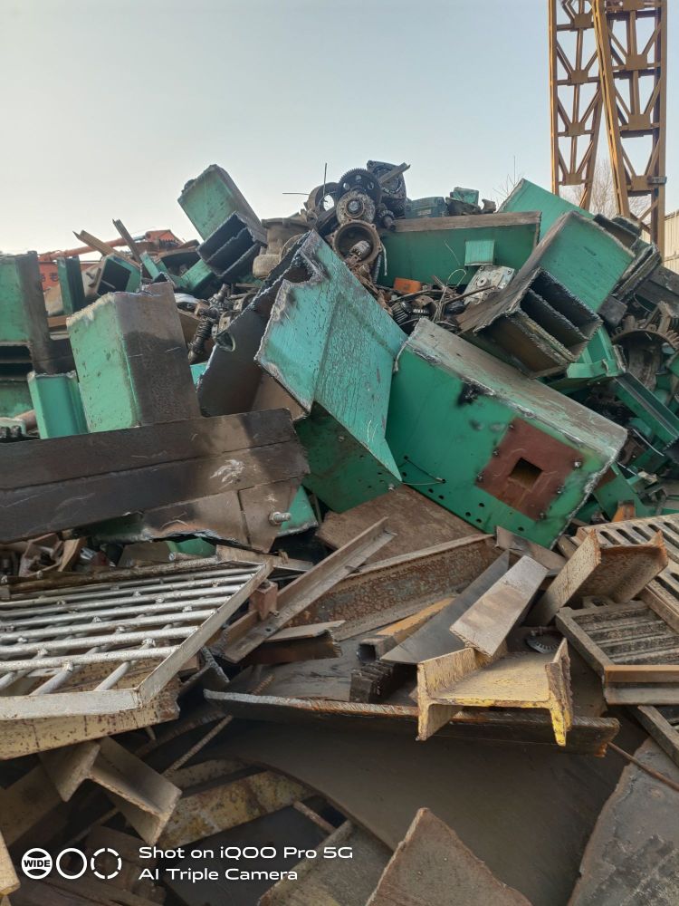 再生资源废铁回收站