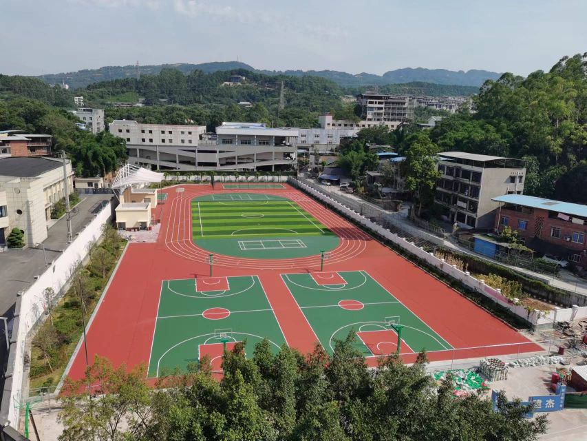 重庆市永川区中山小学校停车场-出入口