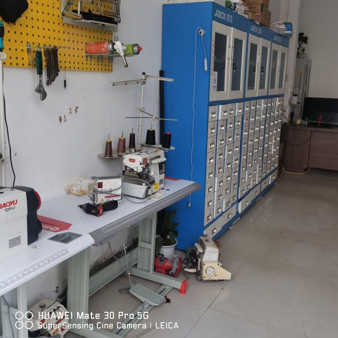 宝宇缝配机(元参路店)