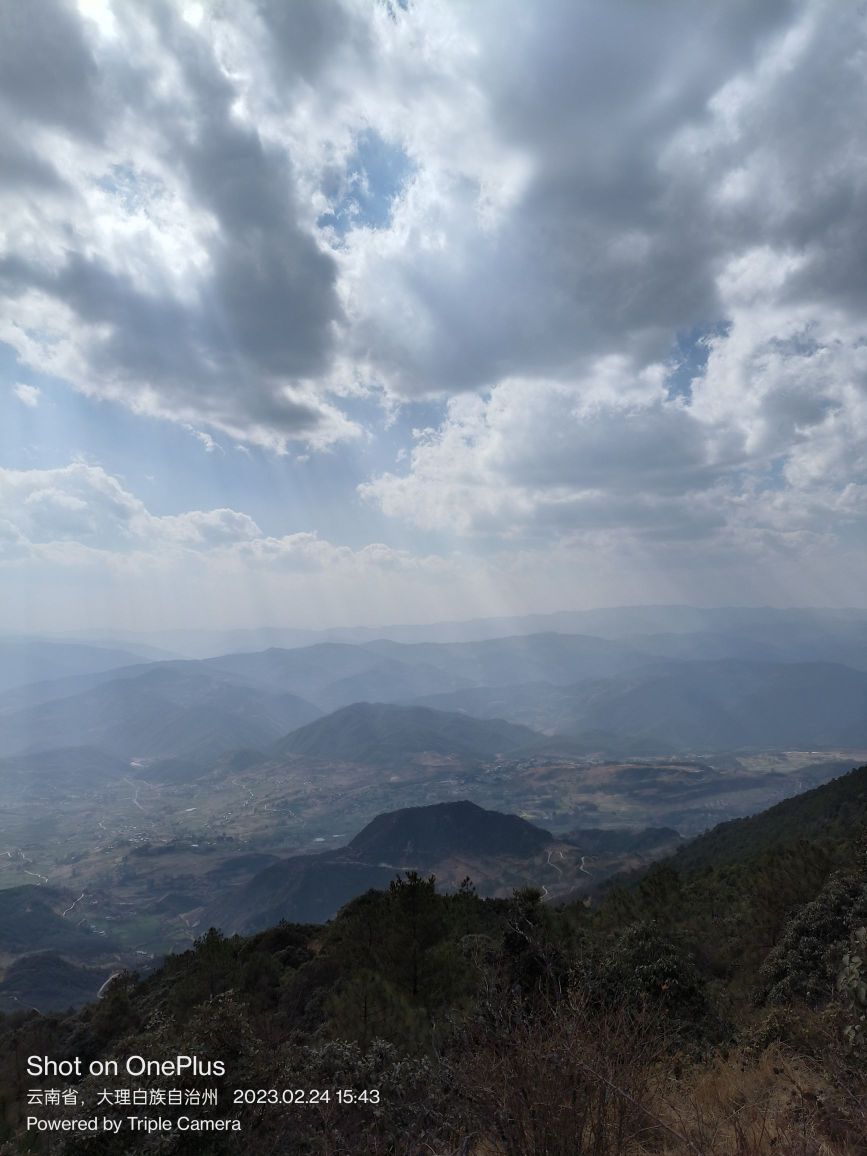 大理鸟吊山滑翔基地