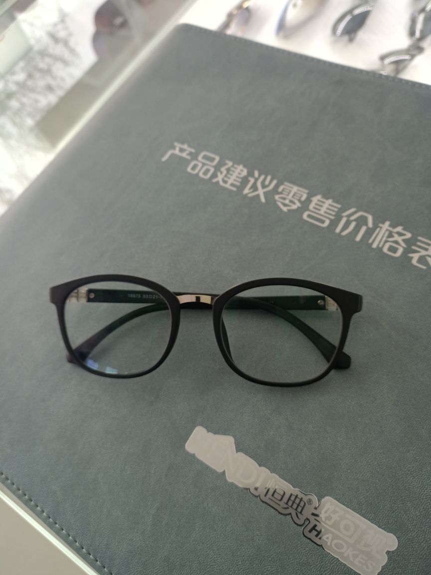 明朗眼镜验配中心(中华北大街店)