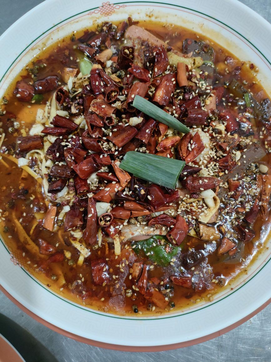 库尔勒湘聚炒鸡餐饮店