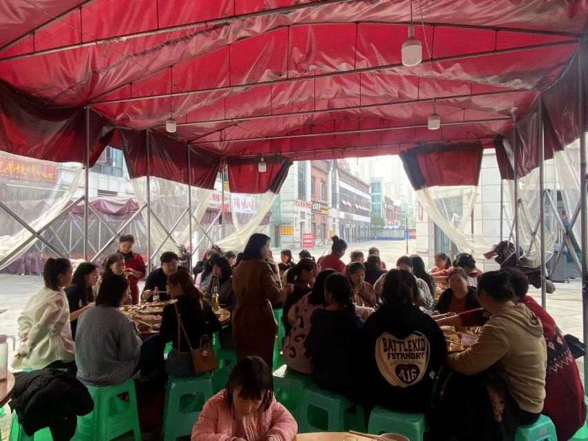 两江千萁火锅(泽胜温泉城店)