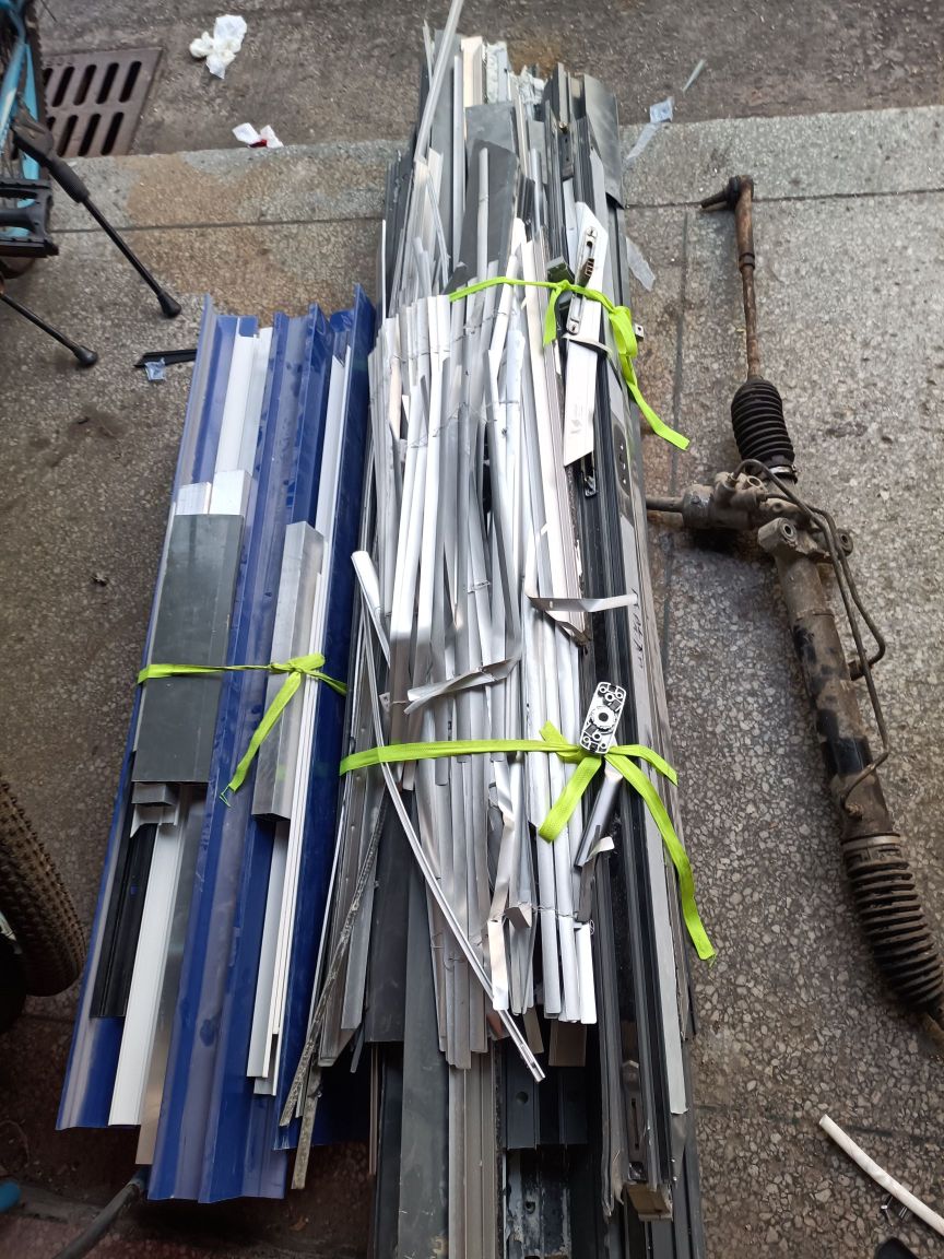 大浪新兴废品站(华荣站)