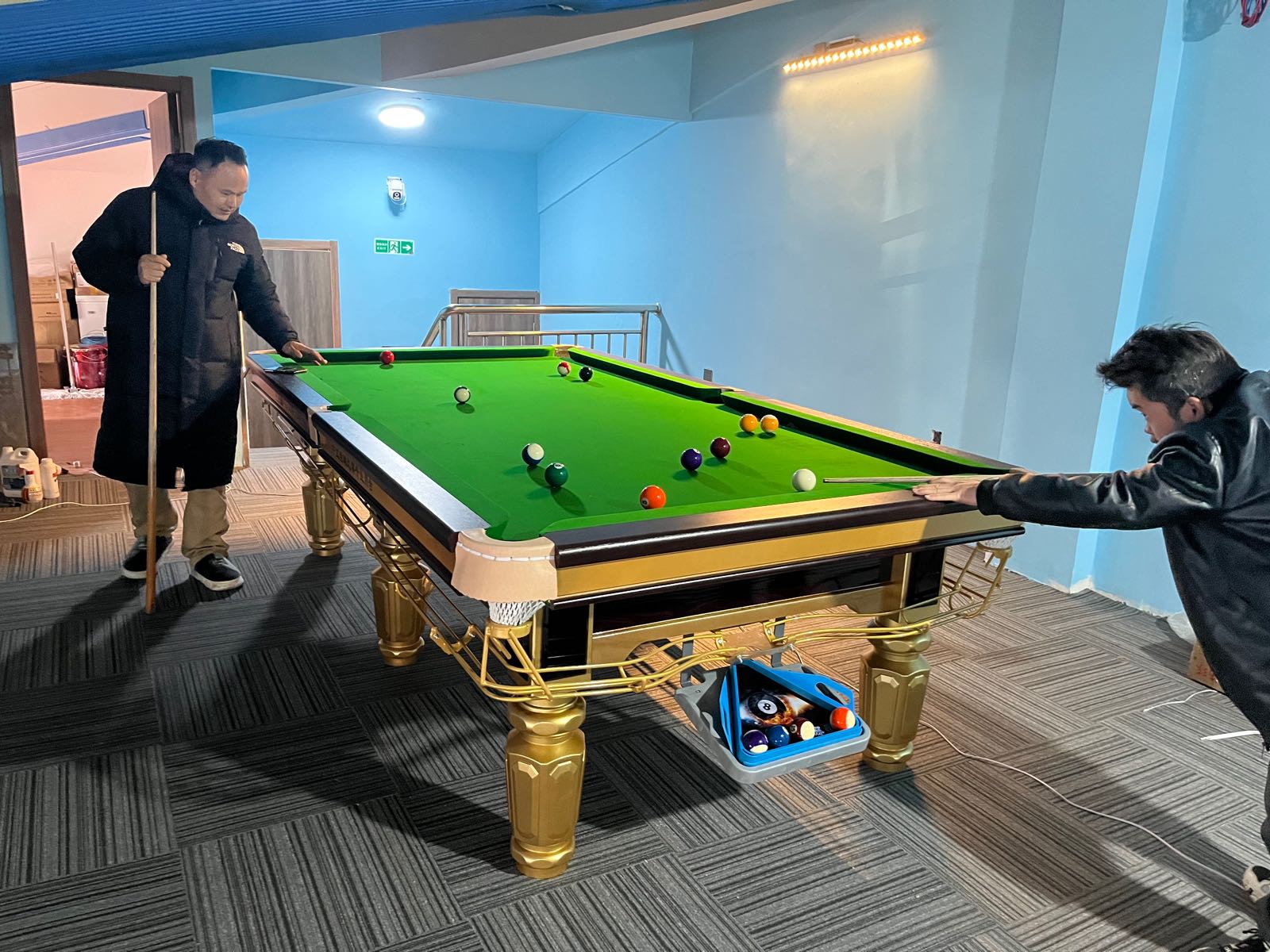 麦8赫桌球棋牌