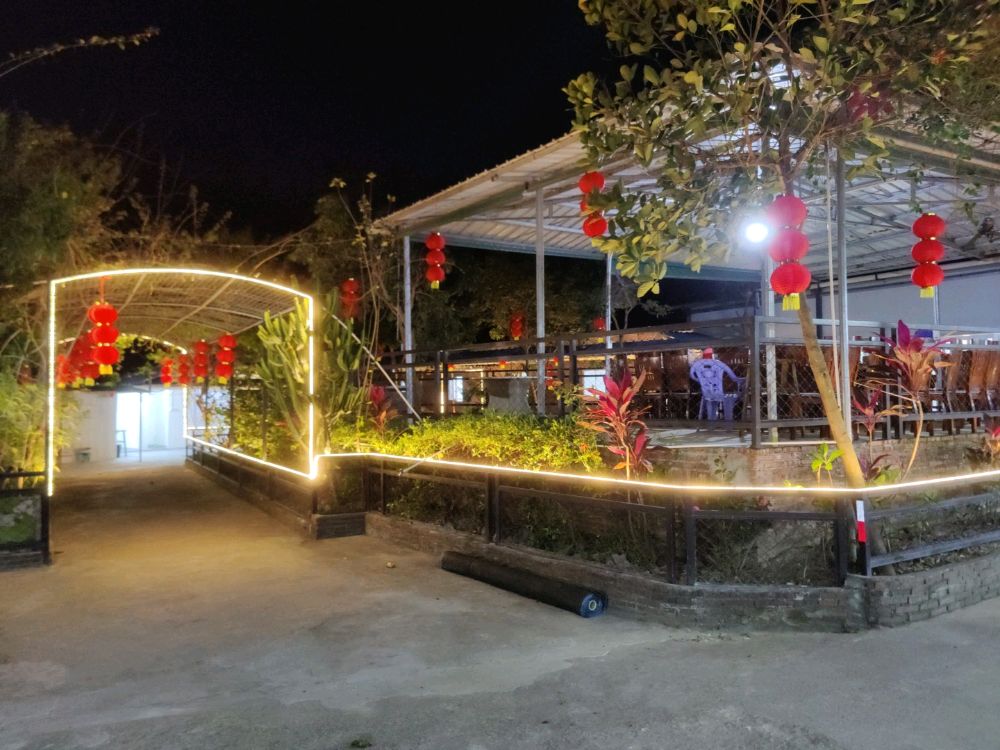 联丰农庄(亚公顶店)