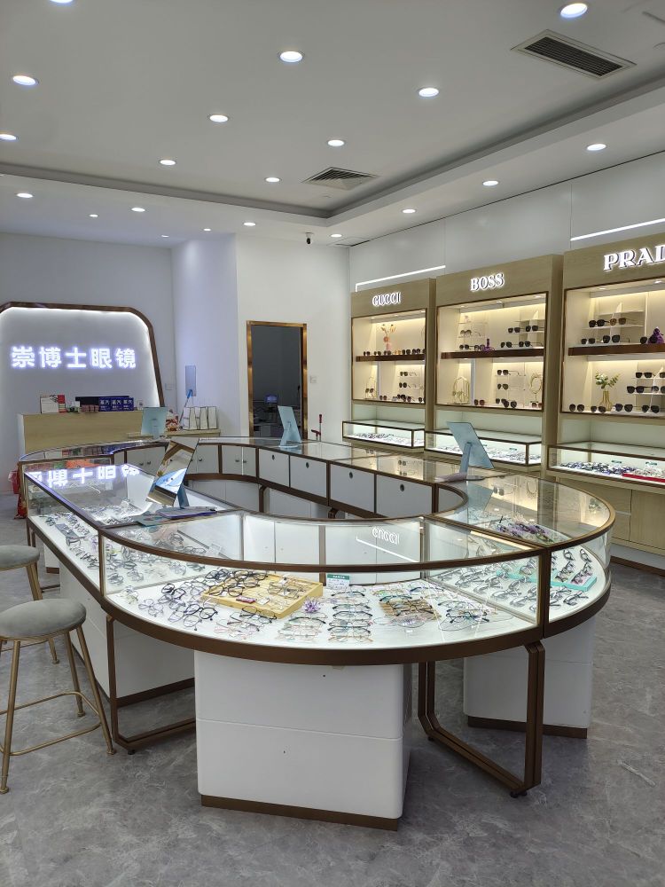 崇博士眼镜(恒一高桥广场宁波高桥店)