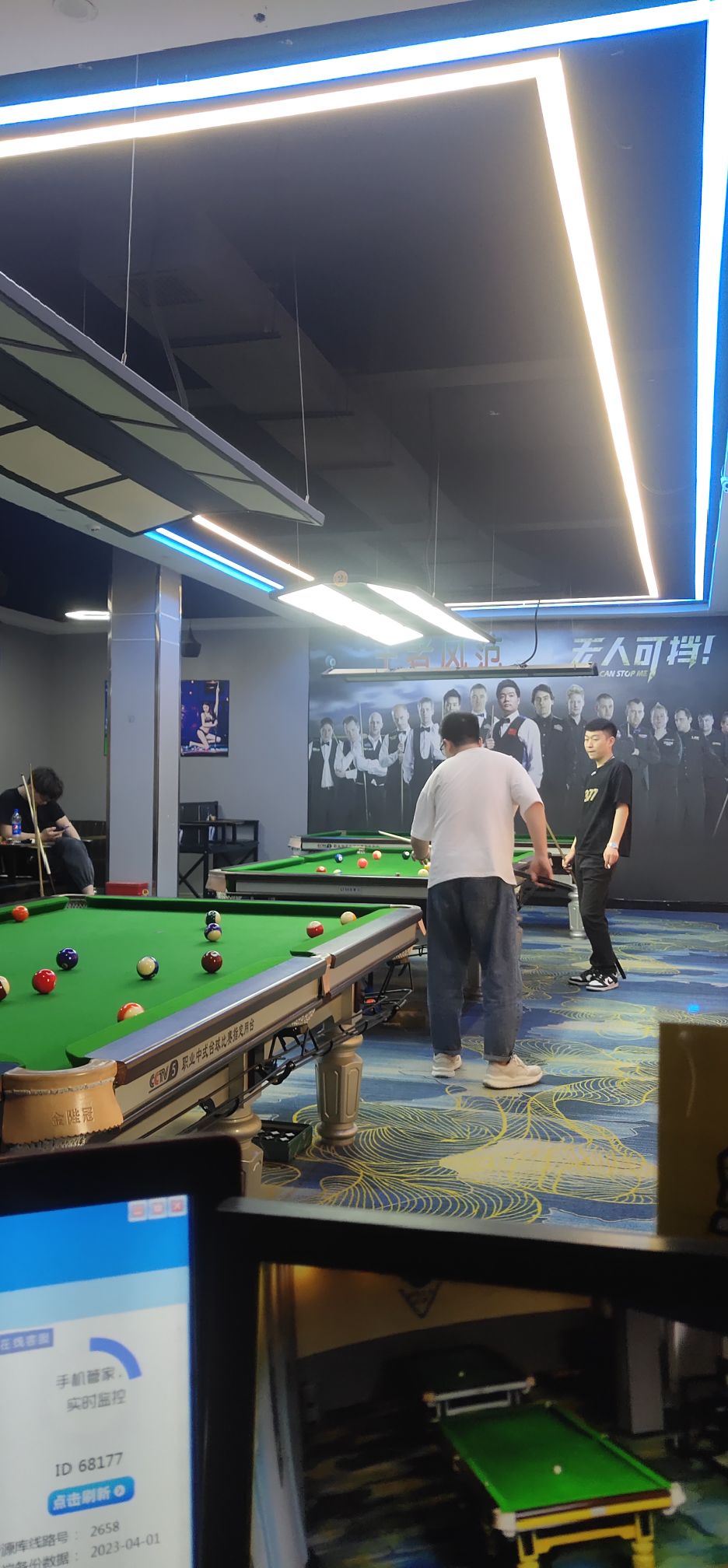 冠理鹿欧台球俱乐部