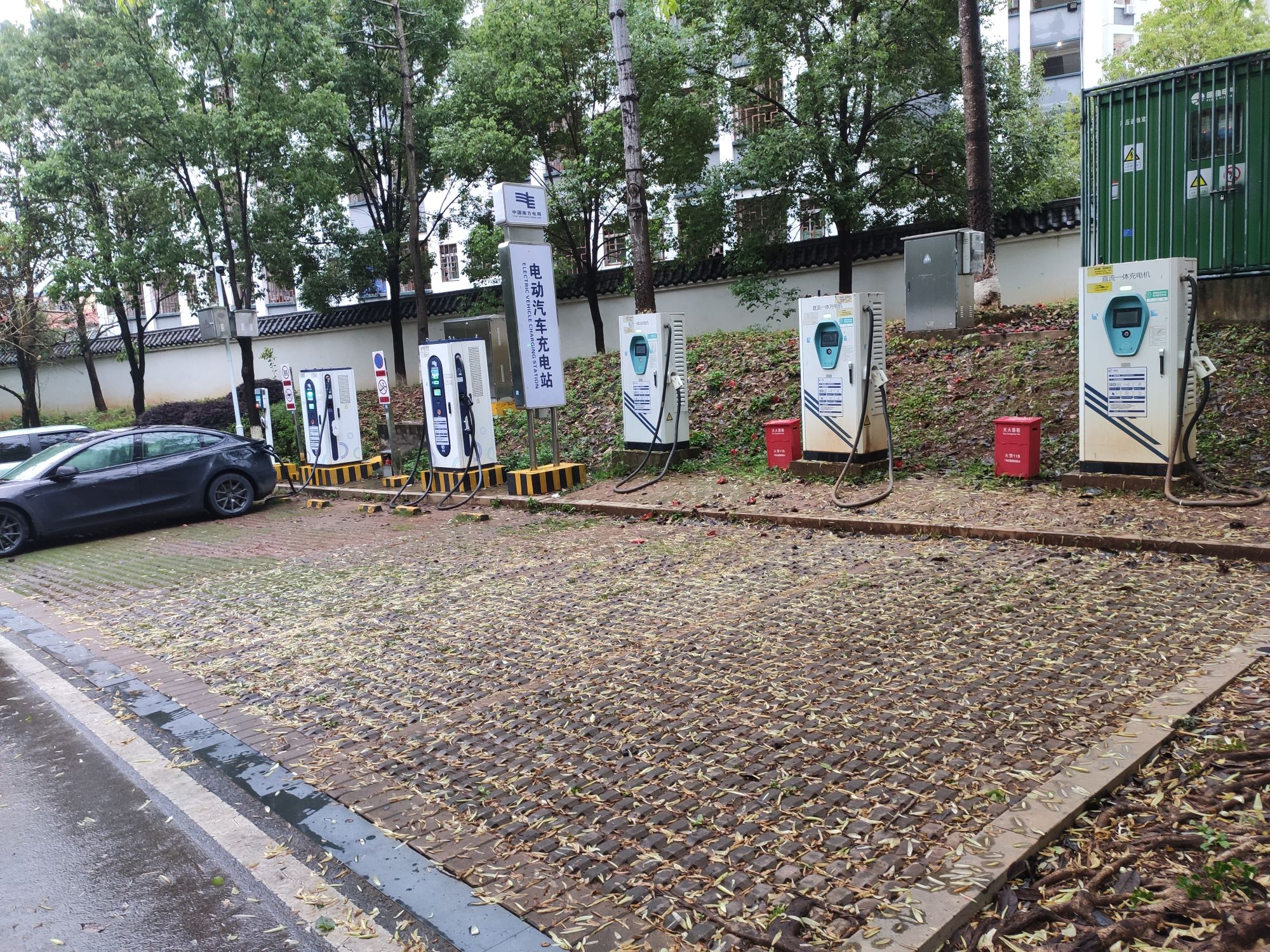 南方电网充电站(梅州市梅县区人民广场停车场站)