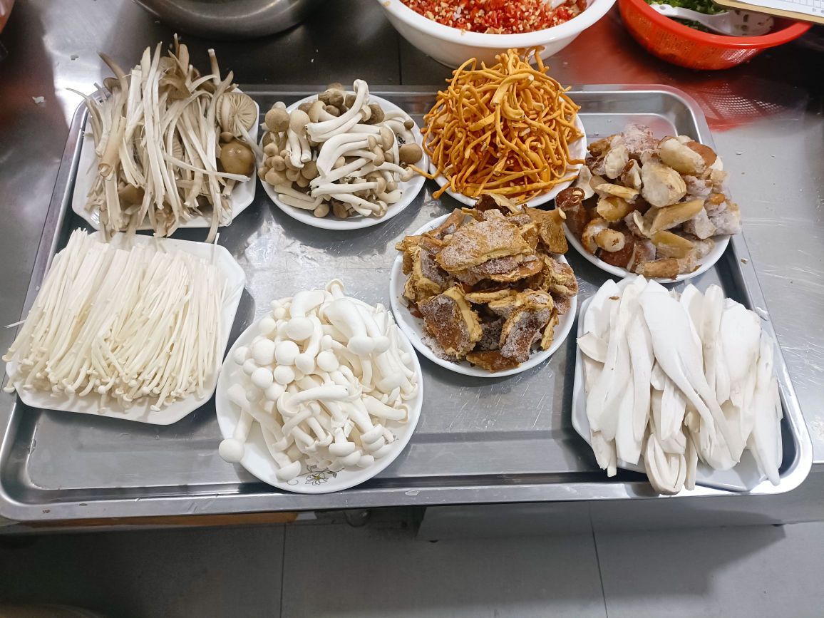 永哥菌汤火锅(余庆店)