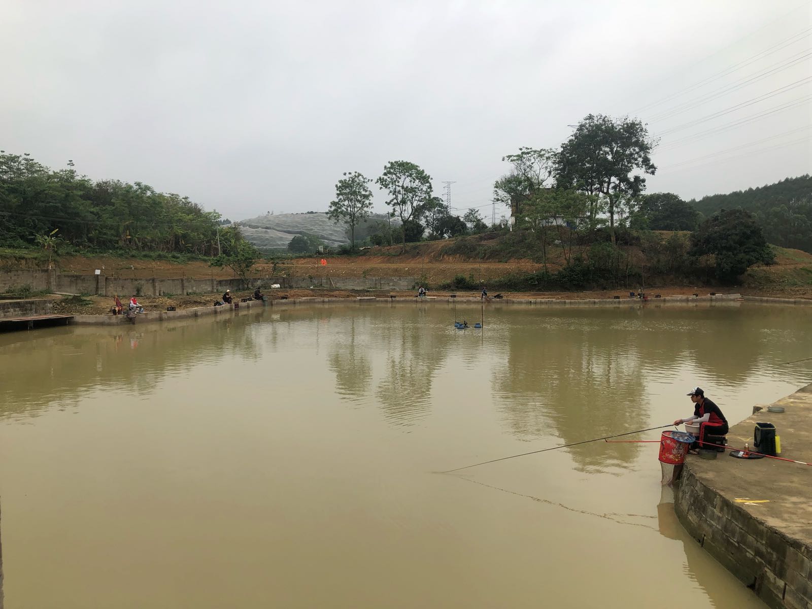 广冠源山庄钓场