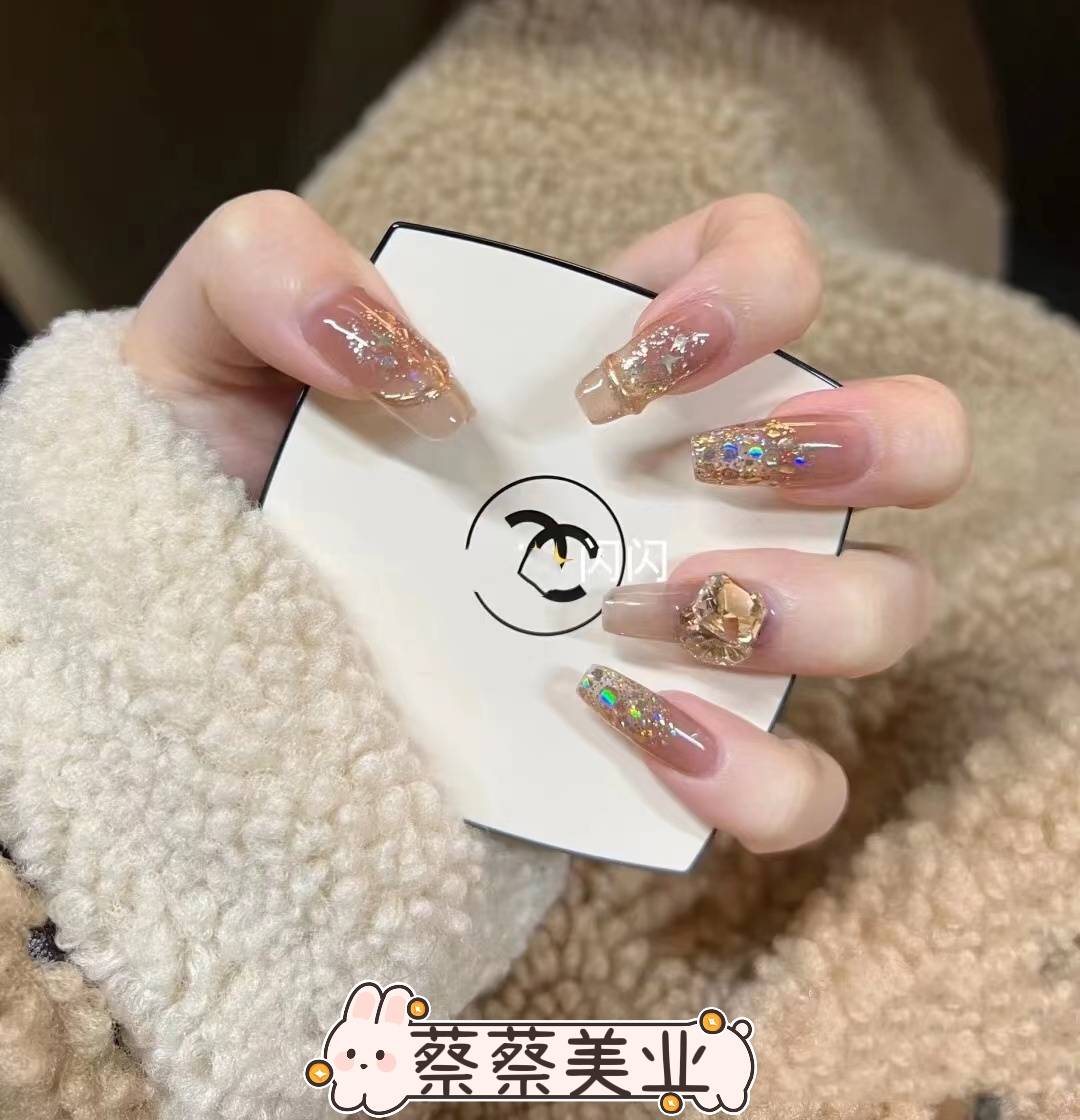 蔡蔡美业·美甲纹绣美睫(乐华商厦二楼店)
