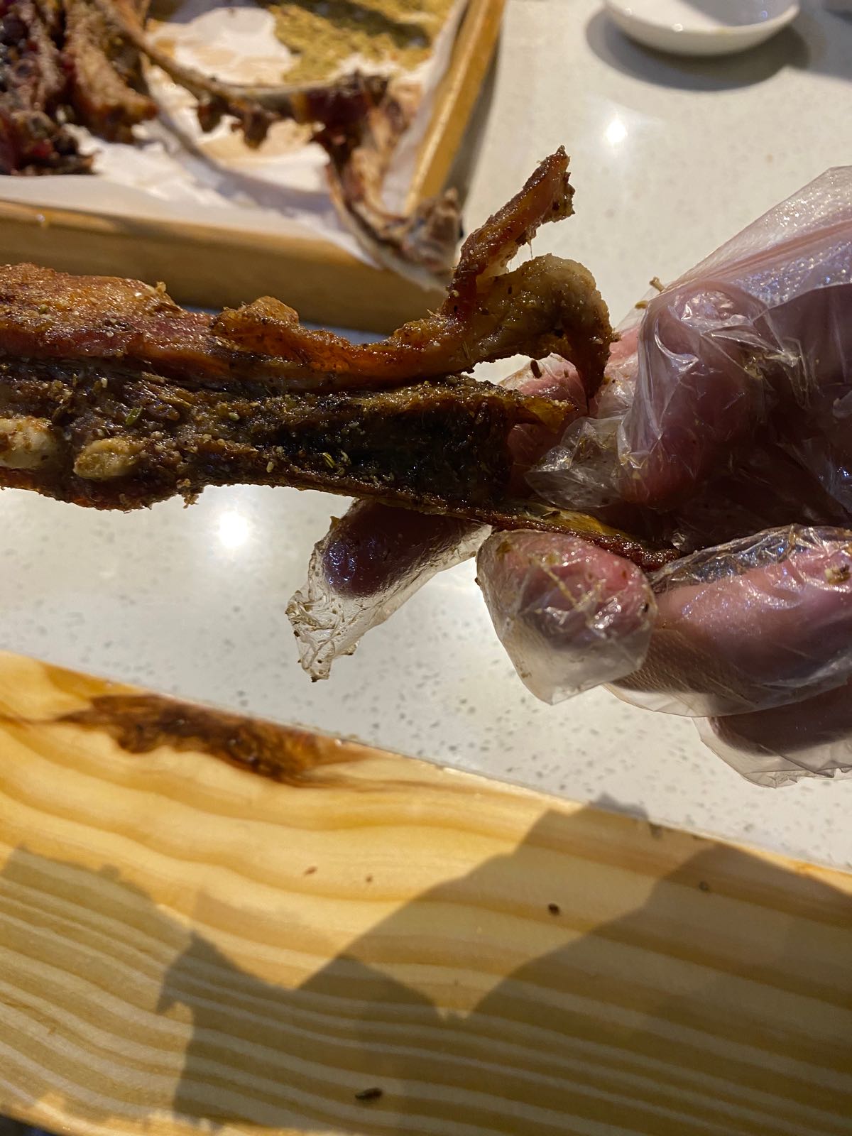逻鲜老僻胡羊身烧烤