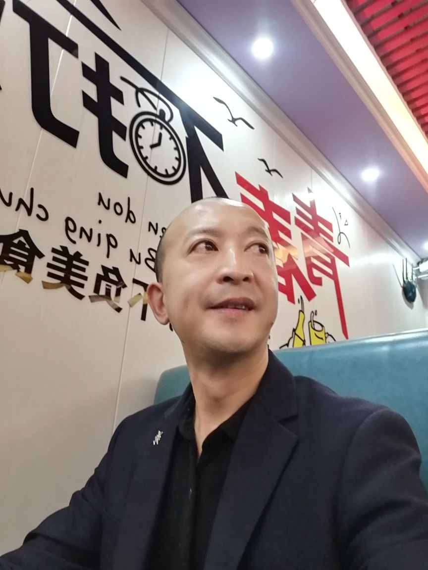 十吉海鲜助火锅