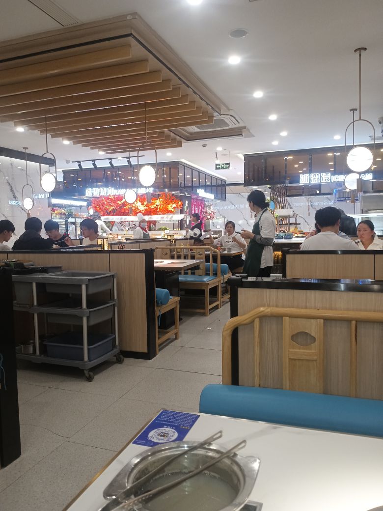 欢乐牧场海鲜烧烤涮自助。(万达广场合肥瑶海店)