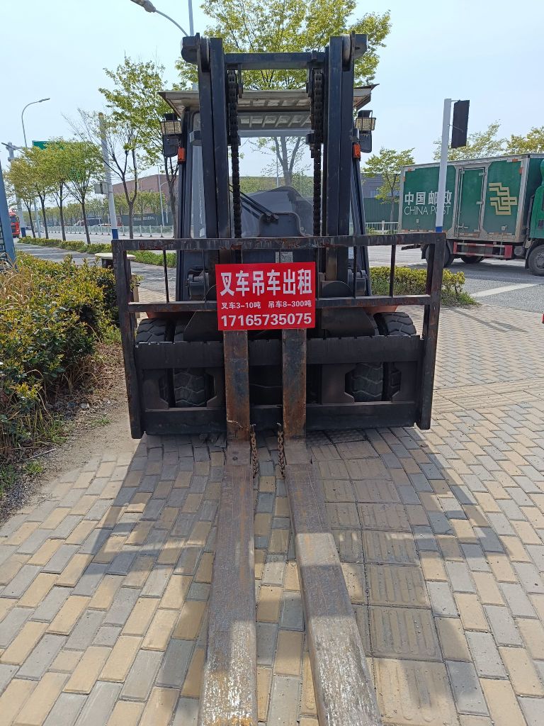倍镜冀诚叉车公司