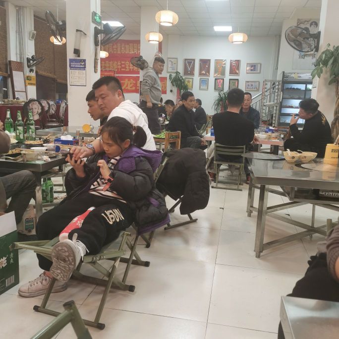 周氏三子炒鸡刀削面(一店)