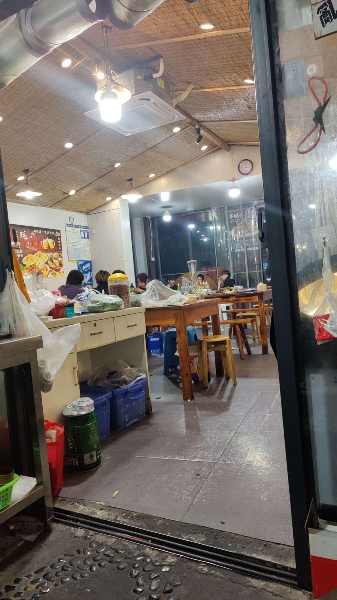 帽子烧烤排档(元一店)