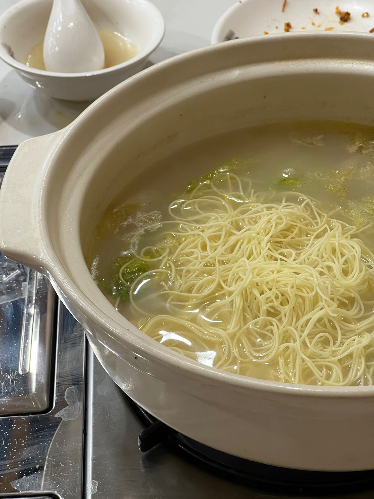 校粤郐味秕轩猪肚鸡