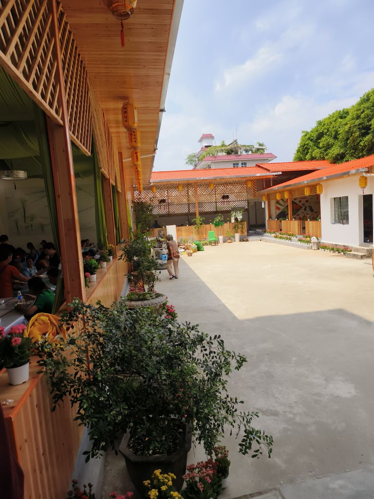 百合天心素食餐厅(清水巷店)